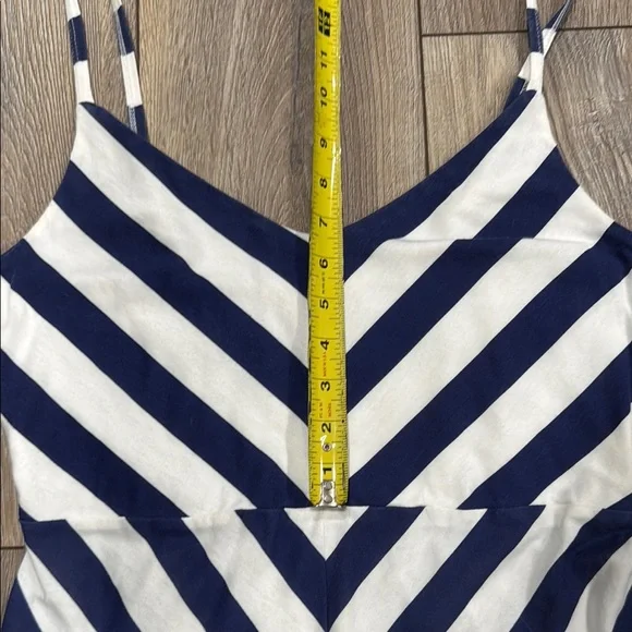 OLD NAVY Dress Fit and Flare Navy and White Chevron Striped MEDIUM - Picture 11 of 15